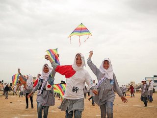 Gazzeli çocuklardan UNRWA için “uçurtma” eylemi