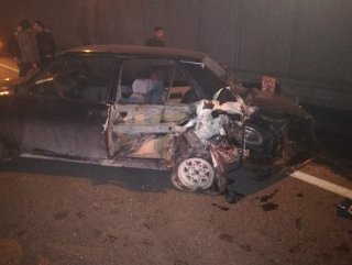 Gebze’de makas atan araç kaza yaptı: 3’ü Suriyeli 4 yaralı