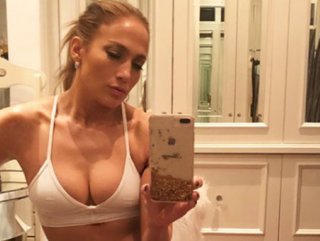 Jennifer Lopez’in sportif şıklığı