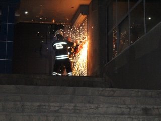 Konya’da benzinlik yazıhanesinde çıkan yangın korkuttu