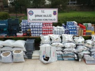 Şırnak’ta 154 bin liralık gümrük kaçağı malzeme yakalandı