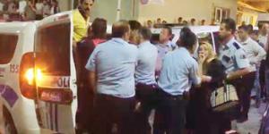 Düğünde akıl almaz olay… Kadına yumruk attı, ortalık karıştı!