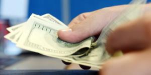 Dolar son 1 ayın dibinde