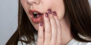 Ağız kanseri hangi belirtilerle ortaya çıkıyor?