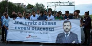 CHP&rsquo;li gençler, Eren Erdem&rsquo;in tutuklanmasını protesto etti