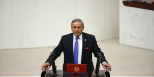 CHP&rsquo;den yeni atanacak Milli Eğitim Bakanı&rsquo;na çağrı