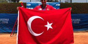 Cumhurbaşkanı Erdoğan milli tenisçiyi kutladı