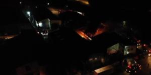 Son dakika: Tuzla’da fabrika yangını